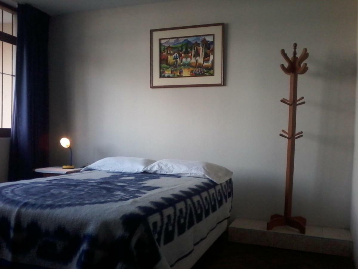 Royal Sweet Dreams Airport B&B ليما المظهر الخارجي الصورة