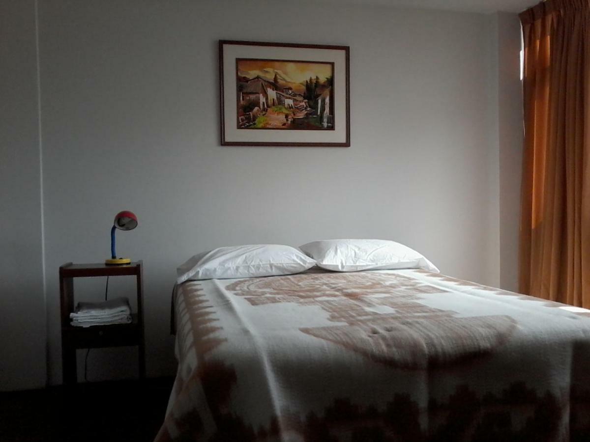Royal Sweet Dreams Airport B&B ليما المظهر الخارجي الصورة